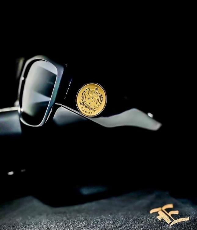 Samoan shield classic